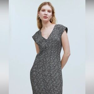 Madewell Cap-Sleeve V-Neck Midi Dress in Floral Cupro-Blend 10